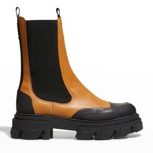 NIB Ganni Calfskin Lug-sole Chelsea Booties